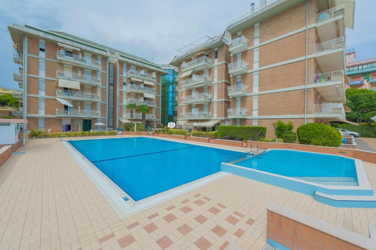 Residence Puerto Del Sol Immobiliare Pacella Lido di Jesolo Dış mekan fotoğraf