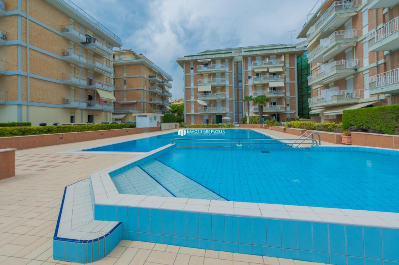 Residence Puerto Del Sol Immobiliare Pacella Lido di Jesolo Dış mekan fotoğraf